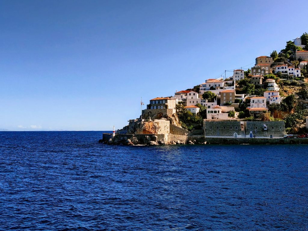 Hydra Island Athsenser